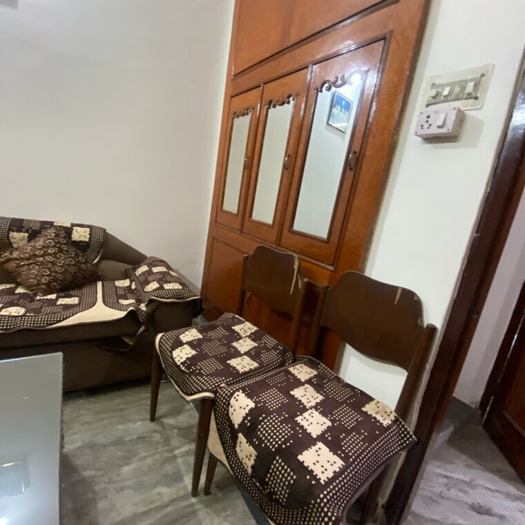 Living Room, chattarpur 2 Bedroom 900 Sq.Ft. Builder Floor In Chattarpur Delhi 9312424