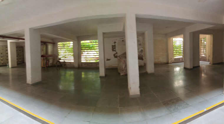 Parking, dlf phase ii 1 RK 241 Sq.Ft. Builder Floor In Dlf Phase ii Gurgaon 9312475