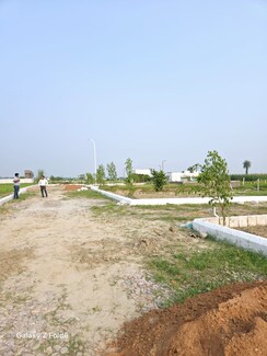 Plot For Sale in Galactic City