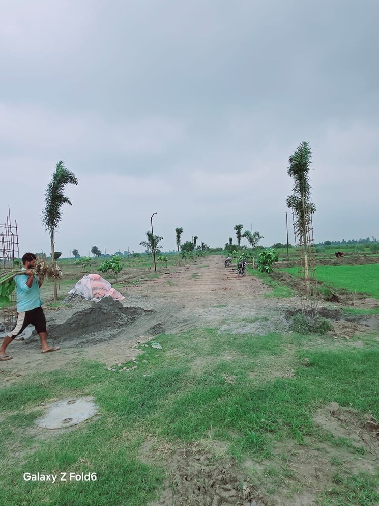 undefined, galactic-city  200 Sq.Yd. Plot In Knowledge Park V Greater Noida Greater Noida 9312430