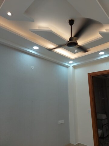 Furnished Amenities in 3 BHK Builder Floor at Puri Kohinoor, Sector 89 – for Sale