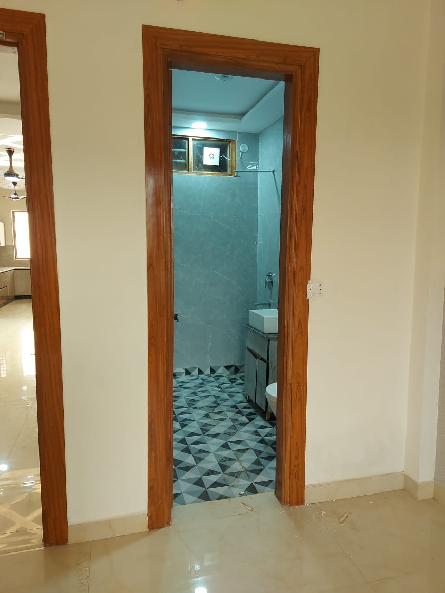 3 BHK 1420 Sq.Ft. Builder Floor in Puri Kohinoor