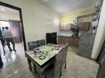 Team Area in 2 BHK Builder Floor at Ameya One, Sector 42 – for Rent