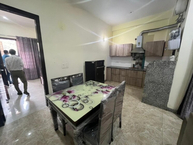 Team Area, ameya-one 2 Bedroom 1400 Sq.Ft. Builder Floor In Sector 42 Gurgaon 9312490