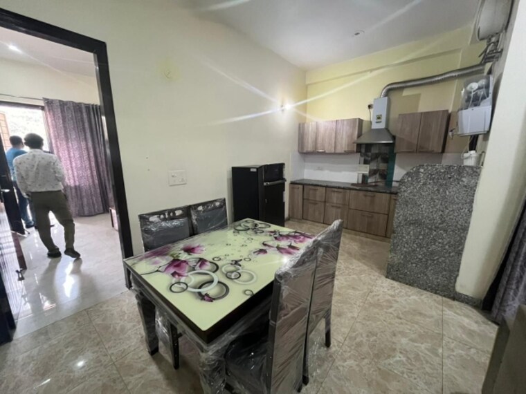 Team Area, ameya-one 2 Bedroom 1400 Sq.Ft. Builder Floor In Sector 42 Gurgaon 9312490