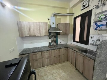 Kitchen in 2 BHK Builder Floor at Ameya One, Sector 42 – for Rent