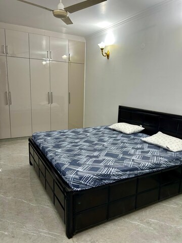 Bedroom in 3 BHK Builder Floor at Defence Colony – for Rent