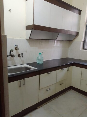 Kitchen in 2.5 BHK Independent House at RWA Apartments Sector 47, Sector 47 – for Rent