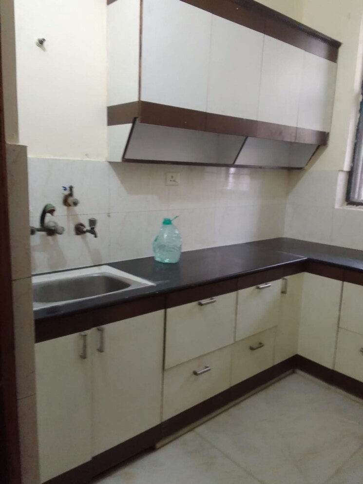 Kitchen, rwa-apartments-sector-47 2.5 Bedroom 1650 Sq.Ft. Independent House In Sector 47 Noida 9312505