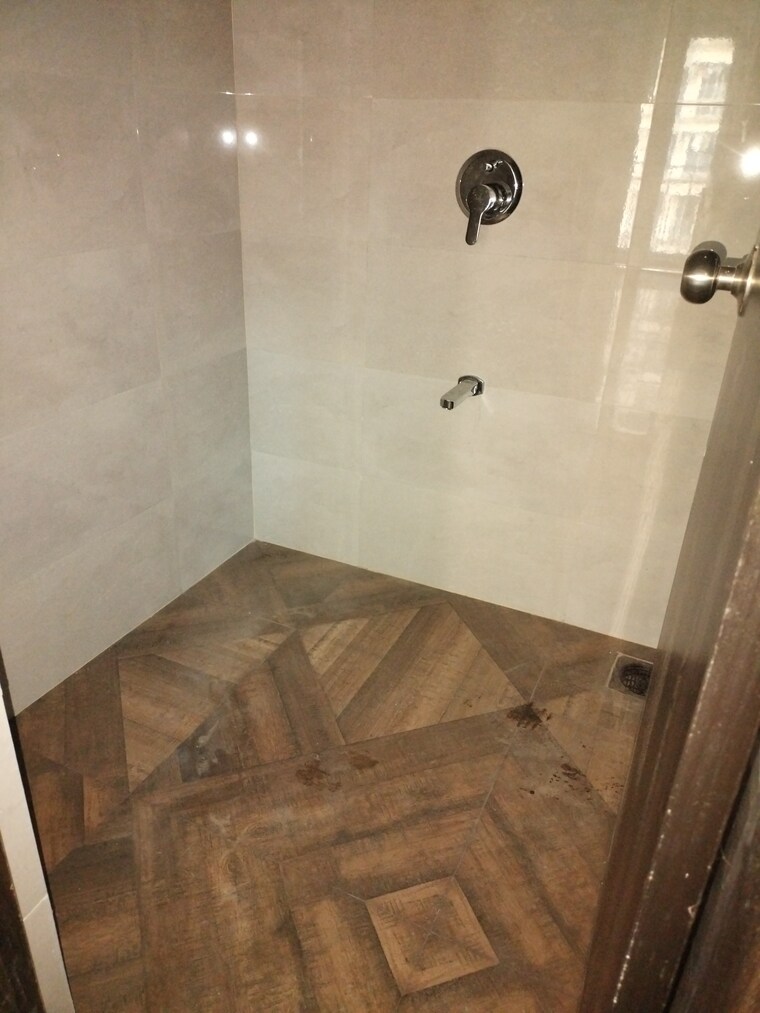 Bathroom, shree-tirupati-stg-signature-residency 1 Bedroom 425 Sq.Ft. Apartment In Patlipada Thane 9312526