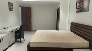 Bedroom in 4 BHK Apartment at Banjara Hills – for Rent