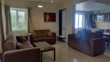 Living Room in 4 BHK Apartment at Banjara Hills – for Rent
