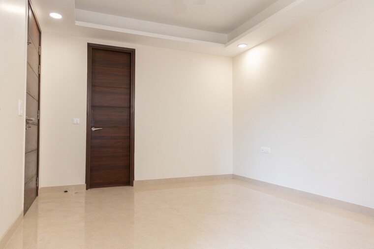 Room, palm-residency-chhatarpur 4 Bedroom 1800 Sq.Ft. Builder Floor In Chattarpur Delhi 9312498