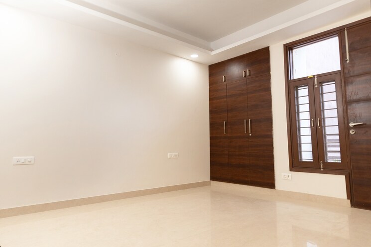 Room, palm-residency-chhatarpur 4 Bedroom 1800 Sq.Ft. Builder Floor In Chattarpur Delhi 9312498