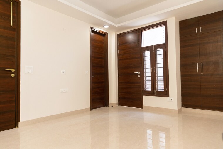 Room, palm-residency-chhatarpur 4 Bedroom 1800 Sq.Ft. Builder Floor In Chattarpur Delhi 9312498