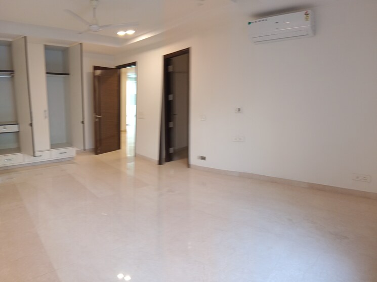 undefined, dlf phase ii 4 Bedroom 2000 Sq.Ft. Independent House In Dlf Phase ii Gurgaon 9312532