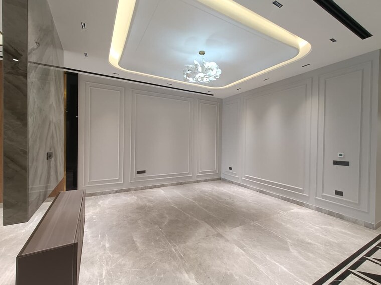 Room, dlf-city-phase-iv 4 Bedroom 4500 Sq.Ft. Builder Floor In Dlf Phase iv Gurgaon 9312515