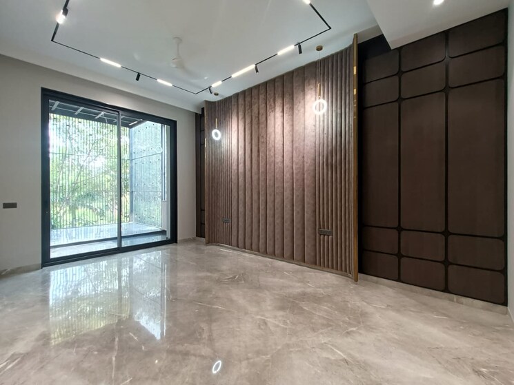 Room, dlf-city-phase-iv 4 Bedroom 4500 Sq.Ft. Builder Floor In Dlf Phase iv Gurgaon 9312515