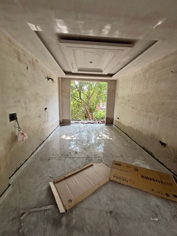 Kitchen in 3 BHK Builder Floor at Sainik Colony – for Sale