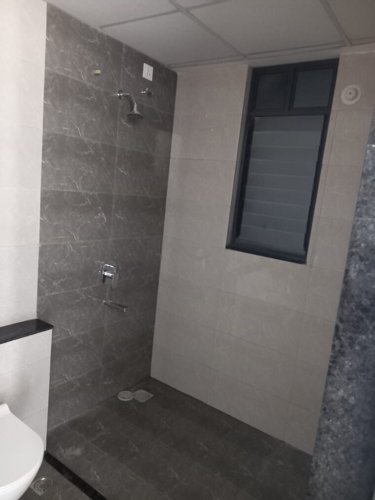 Bathroom, mantra-mirari 3.5 Bedroom 1200 Sq.Ft. Apartment In Koregaon Park Pune 9312533