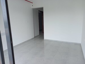 Room in 3.5 BHK Apartment at Mantra Mirari, Koregaon Park – for Rent