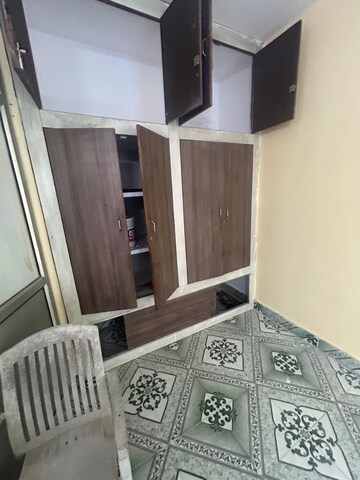 Furnished Amenities in 2 BHK Independent House at Aliganj – for Rent
