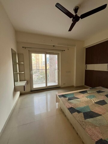 2 BHK Apartment For Rent in Shri Radha Sky Gardens, Sector 16b Greater Noida