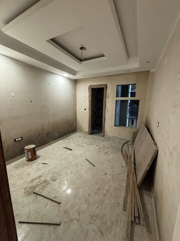 Kitchen in 3 BHK Builder Floor at Sainik Colony – for Sale