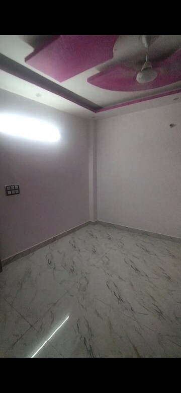 Room in 1 RK Builder Floor at Govindpuri – for Sale