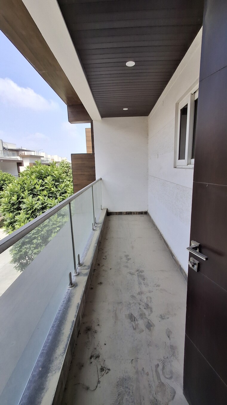 Balcony, muppas-indraprastha 4 Bedroom 3410 Sq.Ft. Villa In Tellapur Hyderabad 9312577