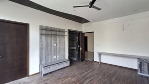 Room in 4 BHK Villa at Muppas Indraprastha, Tellapur – for Rent