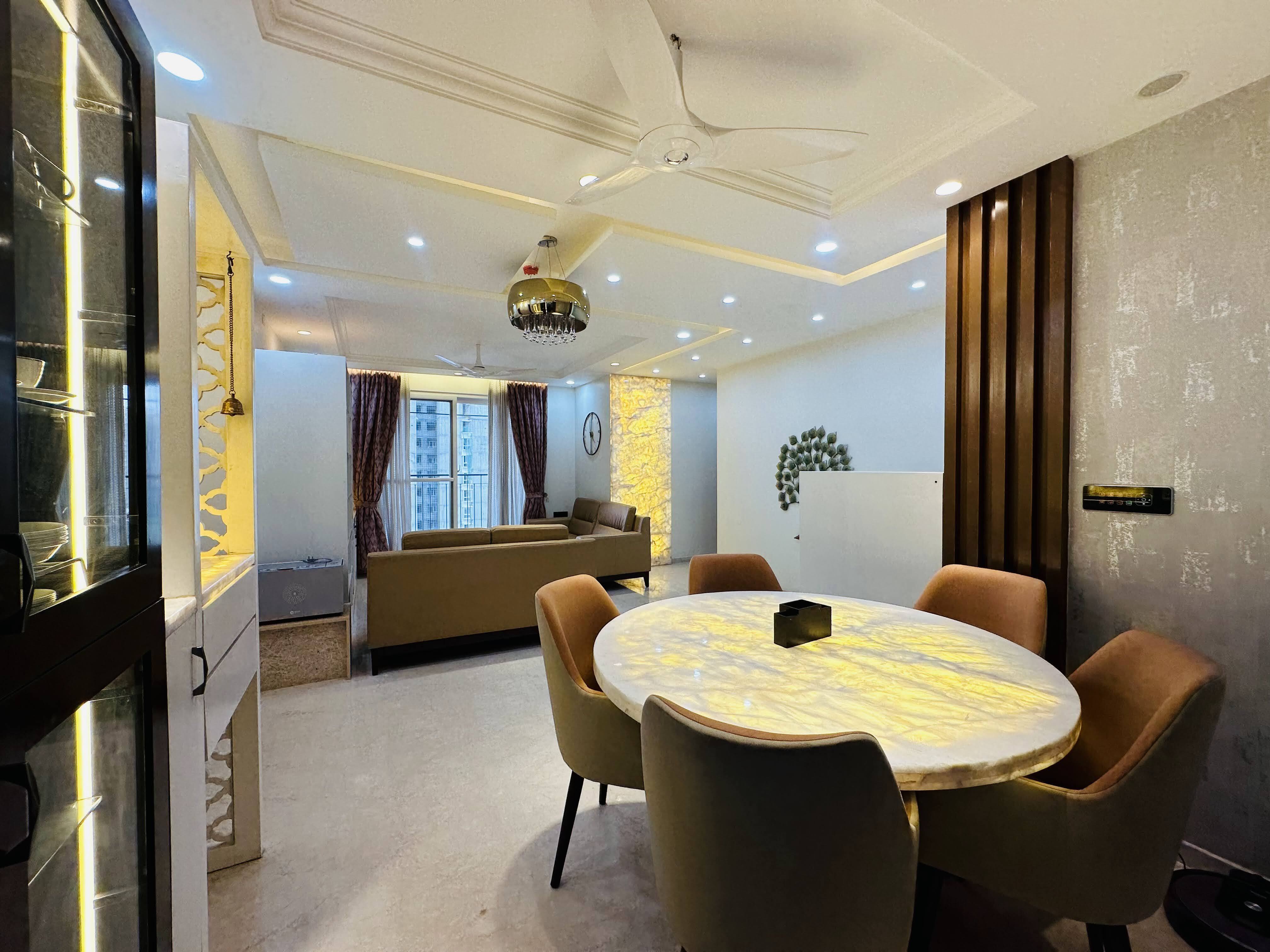 4 BHK + Servant Room Apartment For Rent in Bhartiya Nikoo Homes Phase 2