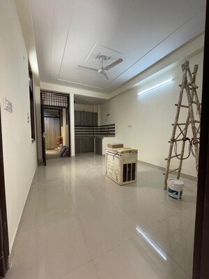 Living Room in 1 BHK Builder Floor at Chattarpur – for Rent