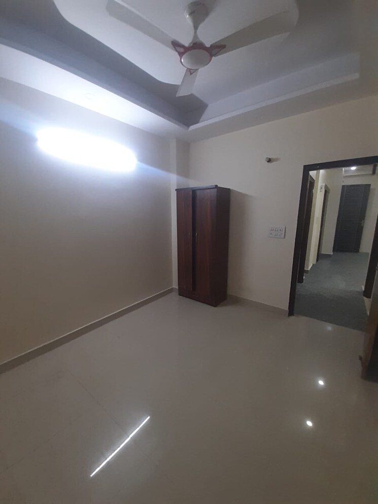 Room, vasundhara sector 1 2 Bedroom 900 Sq.Ft. Builder Floor In Vasundhara Sector 1 Ghaziabad 9312669