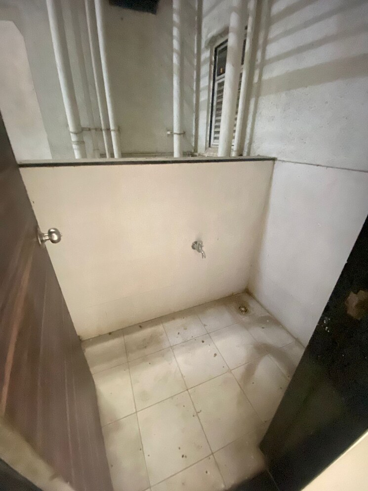 Bathroom, wadhwani-sai-paradise 2 Bedroom 1100 Sq.Ft. Apartment In Punawale Pune 9312691