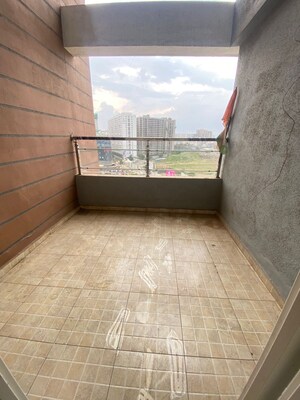 Room in 2 BHK Apartment at Wadhwani Sai Paradise, Punawale – for Rent