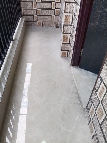 Balcony in 1 BHK Builder Floor at Sultanpur – for Rent