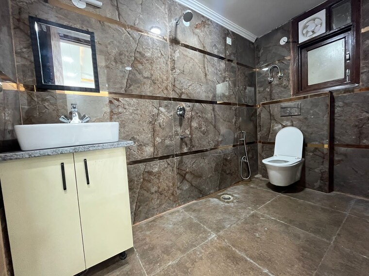 Bathroom, palm-residency-chhatarpur 2.5 Bedroom 950 Sq.Ft. Apartment In Chattarpur Delhi 9312728