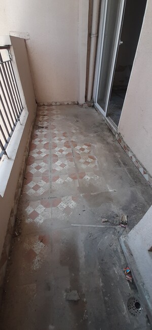 Kitchen in 3 BHK Apartment at Land Craft Golf Links Apartment Phase 2, Pandav Nagar – for Sale