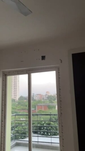  2 BHK Apartment at Ansal Celebrity Meadows, Sushant Golf City – for Rent