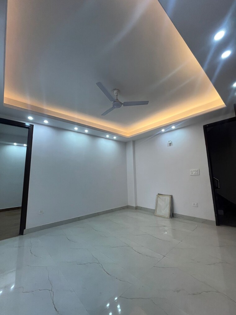 Room, palm-residency-chhatarpur 3 Bedroom 1350 Sq.Ft. Apartment In Chattarpur Delhi 9312739