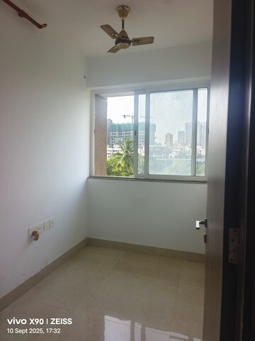 Room in 1 BHK Apartment at Runwal Forests, Kanjurmarg West – for Rent