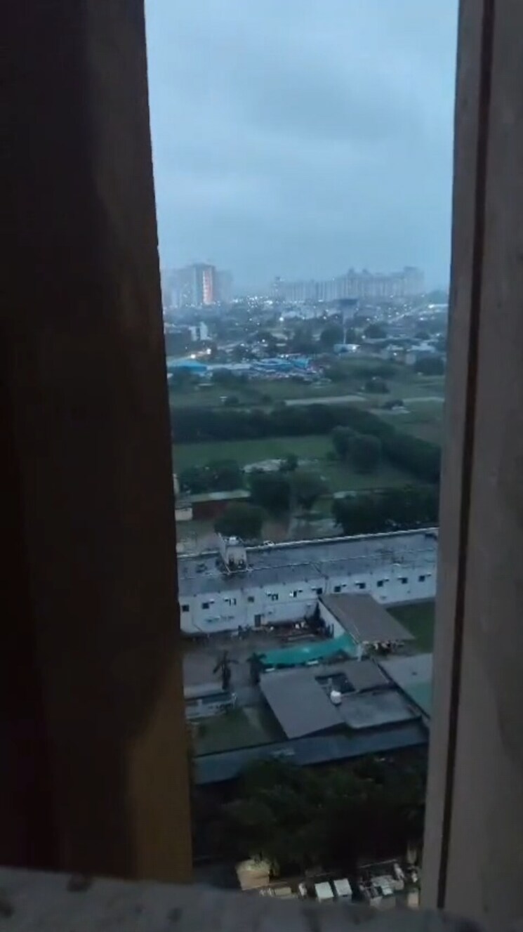 Swimming Pool, nirala-greenshire-mart 2.5 Bedroom 1060 Sq.Ft. Apartment In Bisrakh Jalalpur Greater Noida 9312750