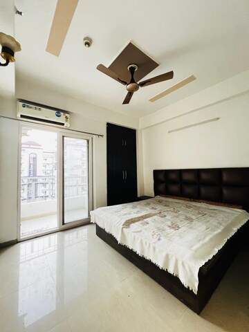 2 BHK Apartment For Rent in Samridhi Grand Avenue, Tech Zone 4 Greater Noida