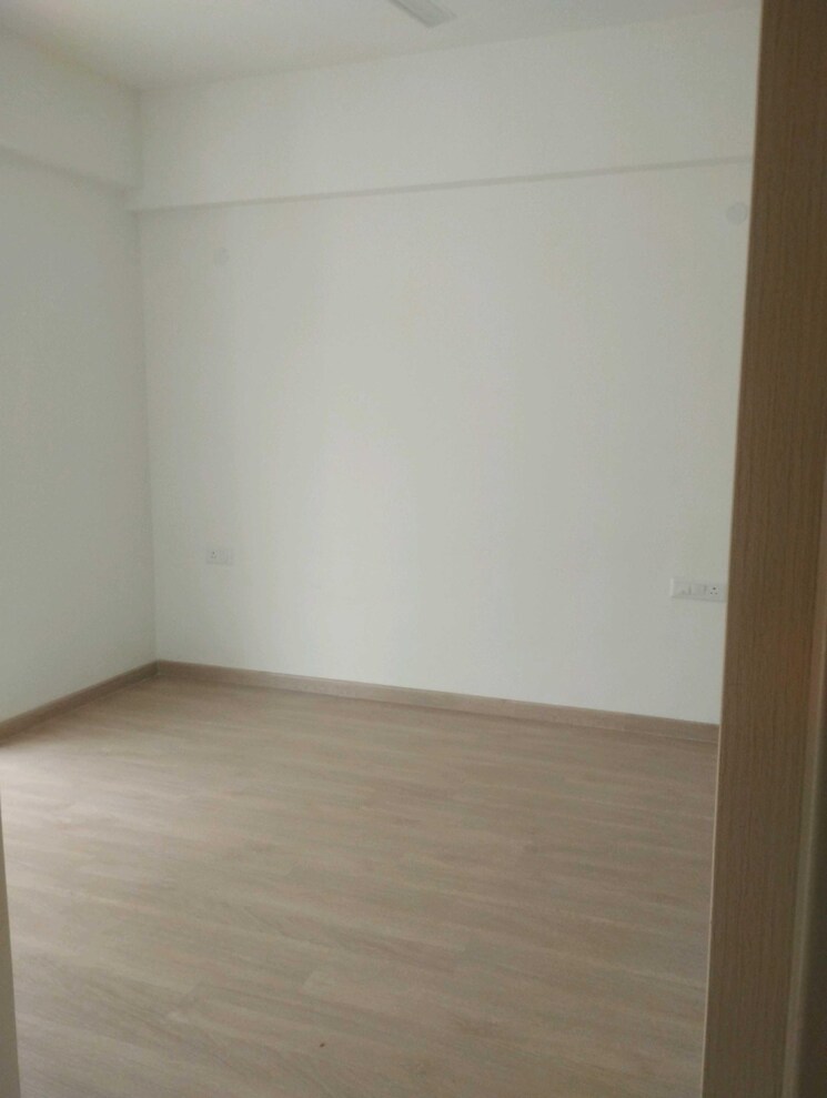 Room, dlf-gardencity-enclave 3 Bedroom 1614 Sq.Ft. Apartment In Sector 93 Gurgaon 9312765