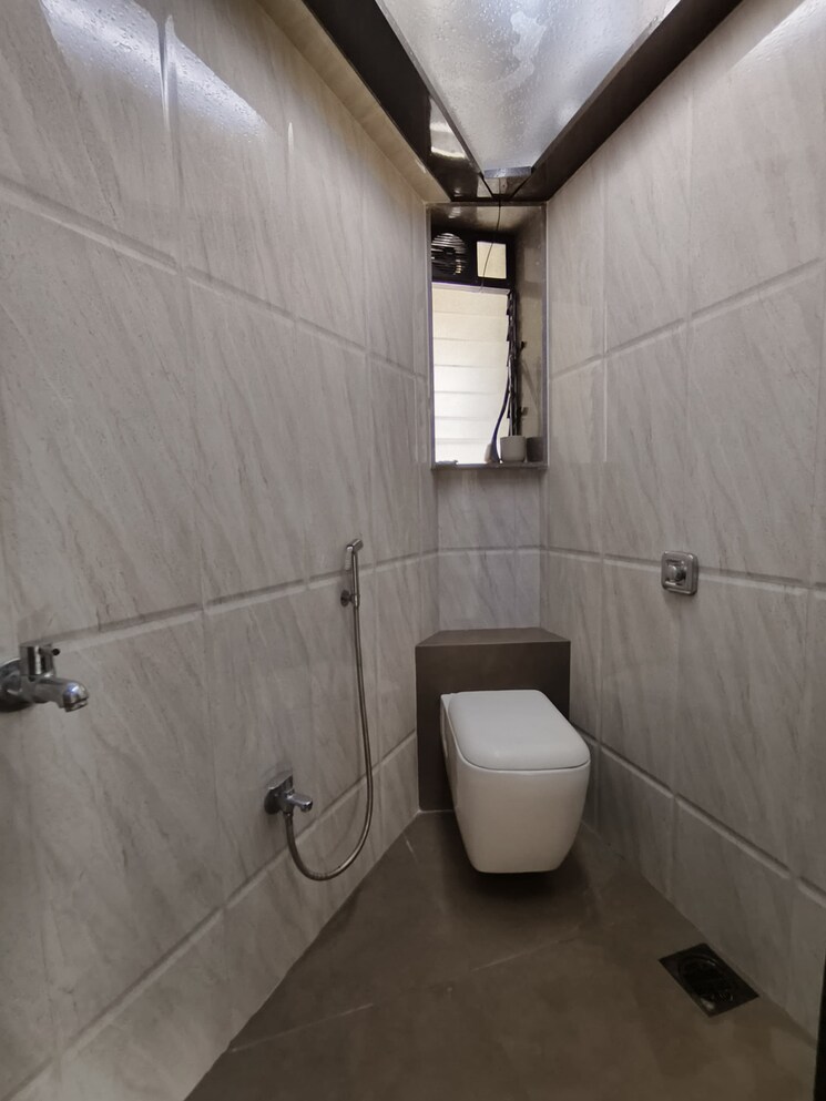 Bathroom, happy-valley 2 Bedroom 1000 Sq.Ft. Apartment In Manpada Thane 9312774