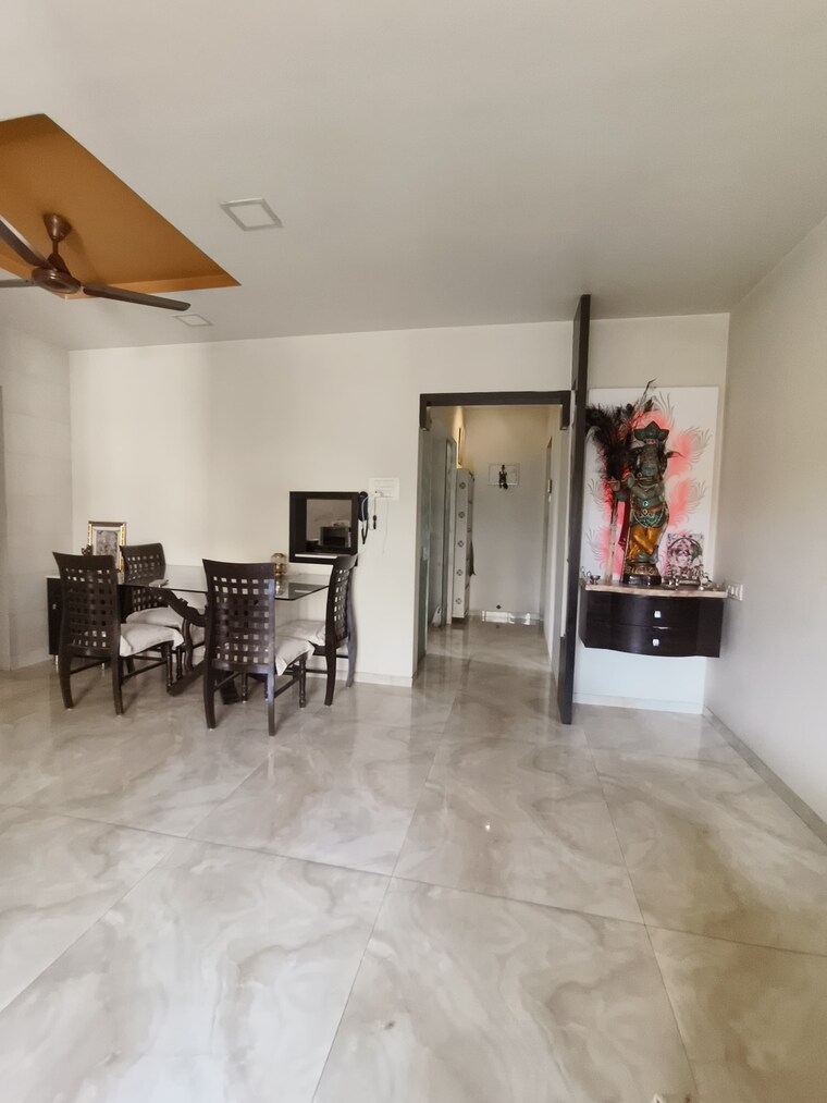 Room, happy-valley 2 Bedroom 1000 Sq.Ft. Apartment In Manpada Thane 9312774