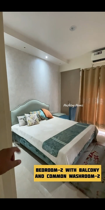 3 BHK 1500 Sq.Ft. Apartment in Shri Radha Aqua Garden