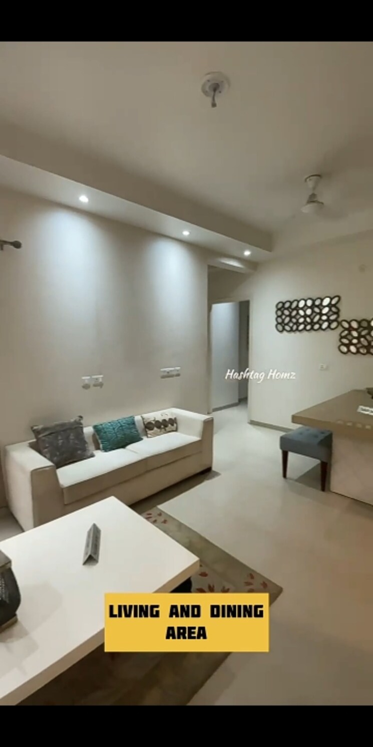 Master Bedroom, shri-radha-aqua-garden 3 Bedroom 1500 Sq.Ft. Apartment In Sector 16b Greater Noida Greater Noida 9312793