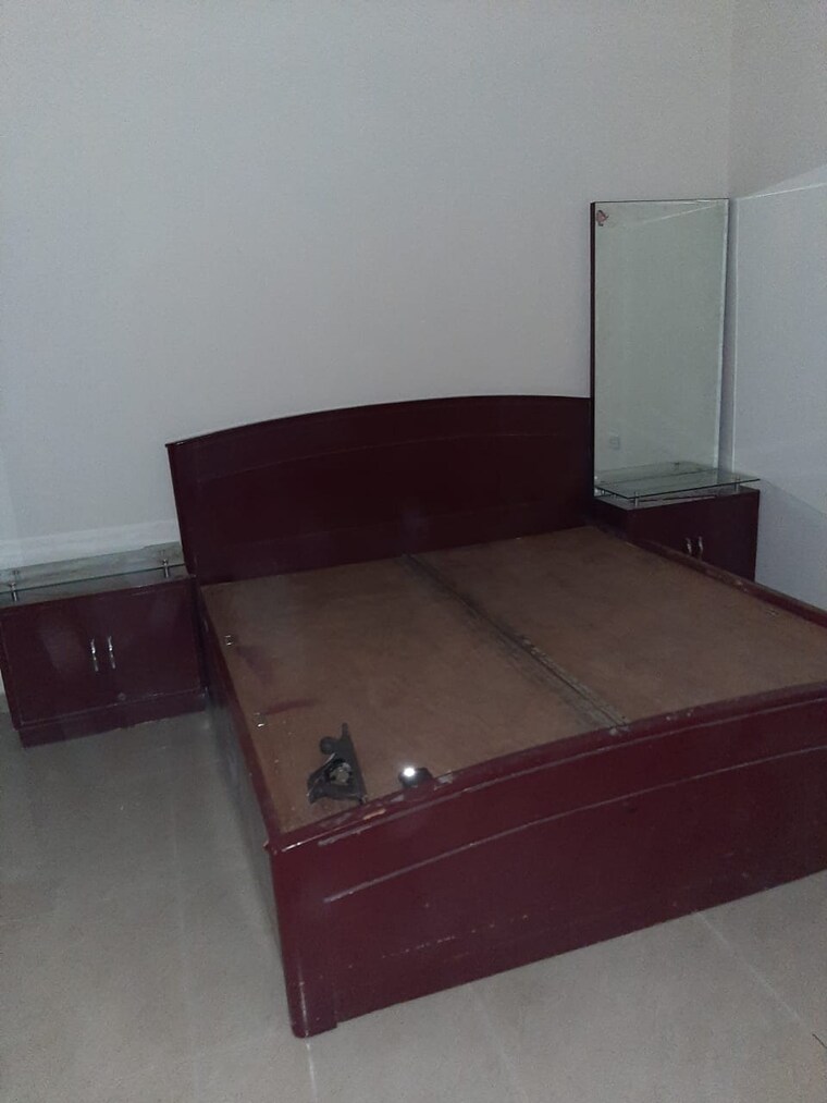 Bedroom, land-craft-golf-links-apartment-phase-2 2 Bedroom 1135 Sq.Ft. Apartment In Pandav Nagar Ghaziabad 9312776